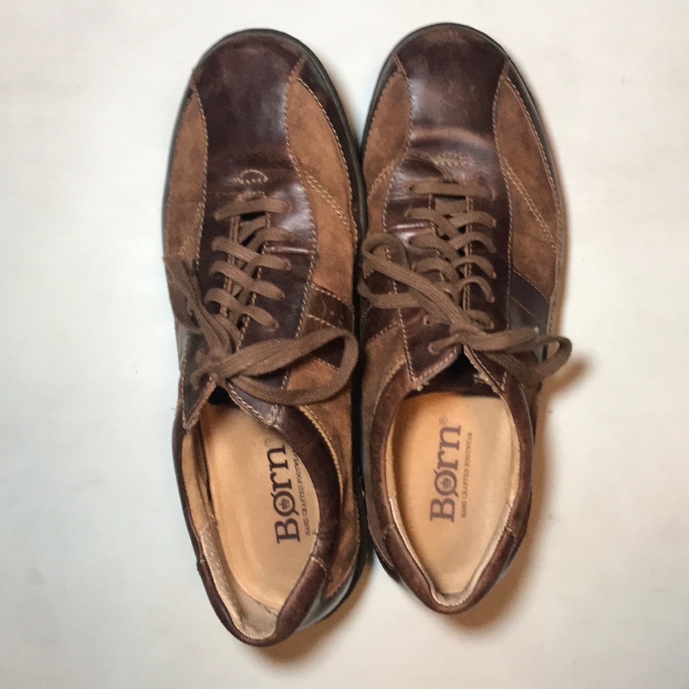 Men’s Born leather lace up sneaker